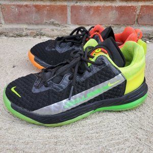 Nike Lebron XVIII Low Black/Bright Crimson CW2760-009 Grade-School Size 2.5 Y